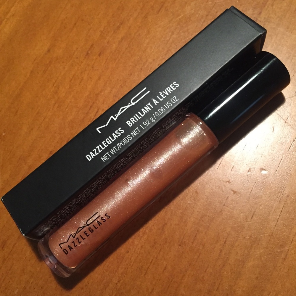 MAC Dazzleglass Lipgloss Moth to Flame 💋 - Picture 5 of 16